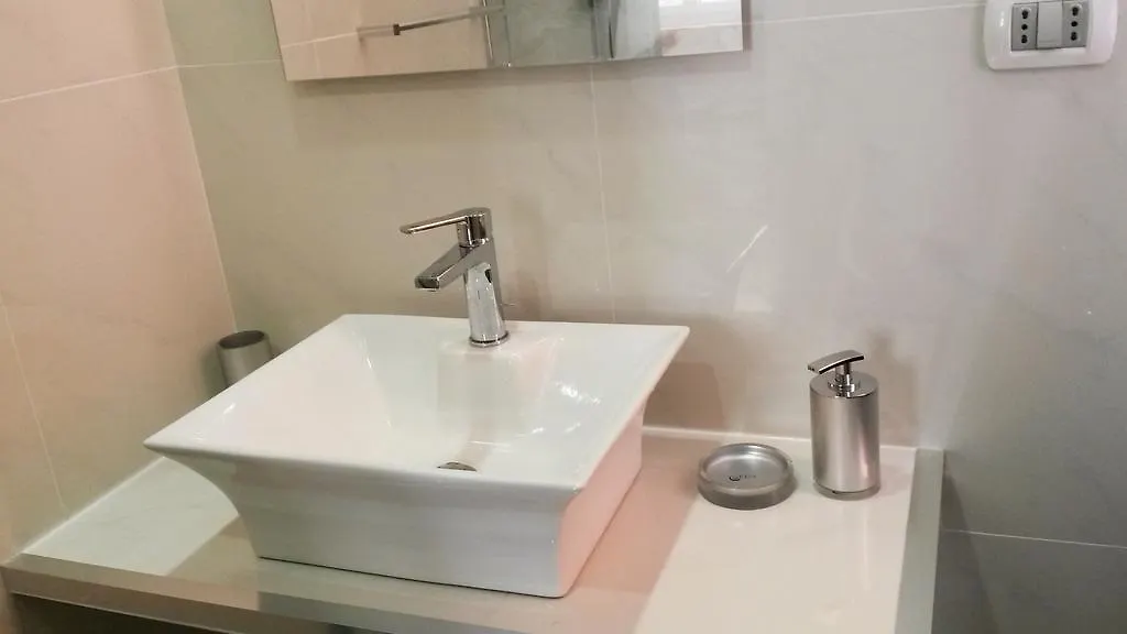 Lch-Lateran Charming House Apartment Rome Italy